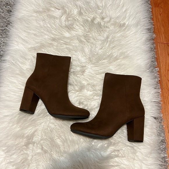 Brown Ankle boots - Picture 1 of 1